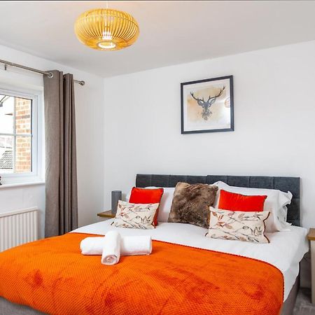 Maunsell House - Lovely Central Home Near Designer Outlets & Town With Parking Ashford  Dış mekan fotoğraf